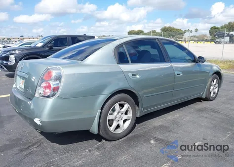 2005 Nissan Altima 2.5 S из США, поврежденный, VIN 1N4AL11D75C258109